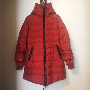 Slim look！Chic！Very warm！ Down jacket/Puffer coat